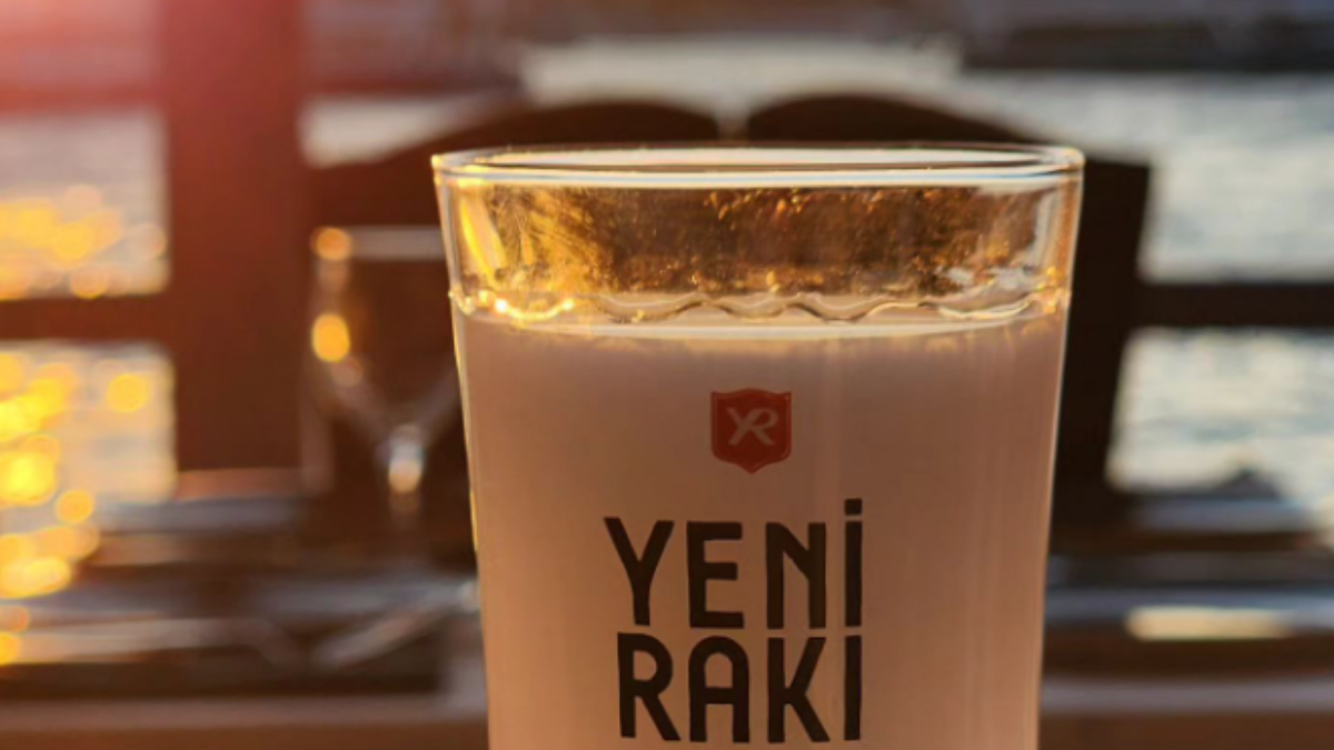 Deniz Manzaralı Rakı Mekanları