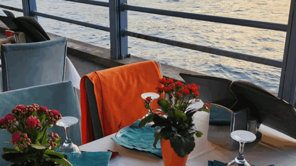 İstanbul'un En Güzel Restoranlarından Beyaz İnci'de Unutulmaz Bir Akşam