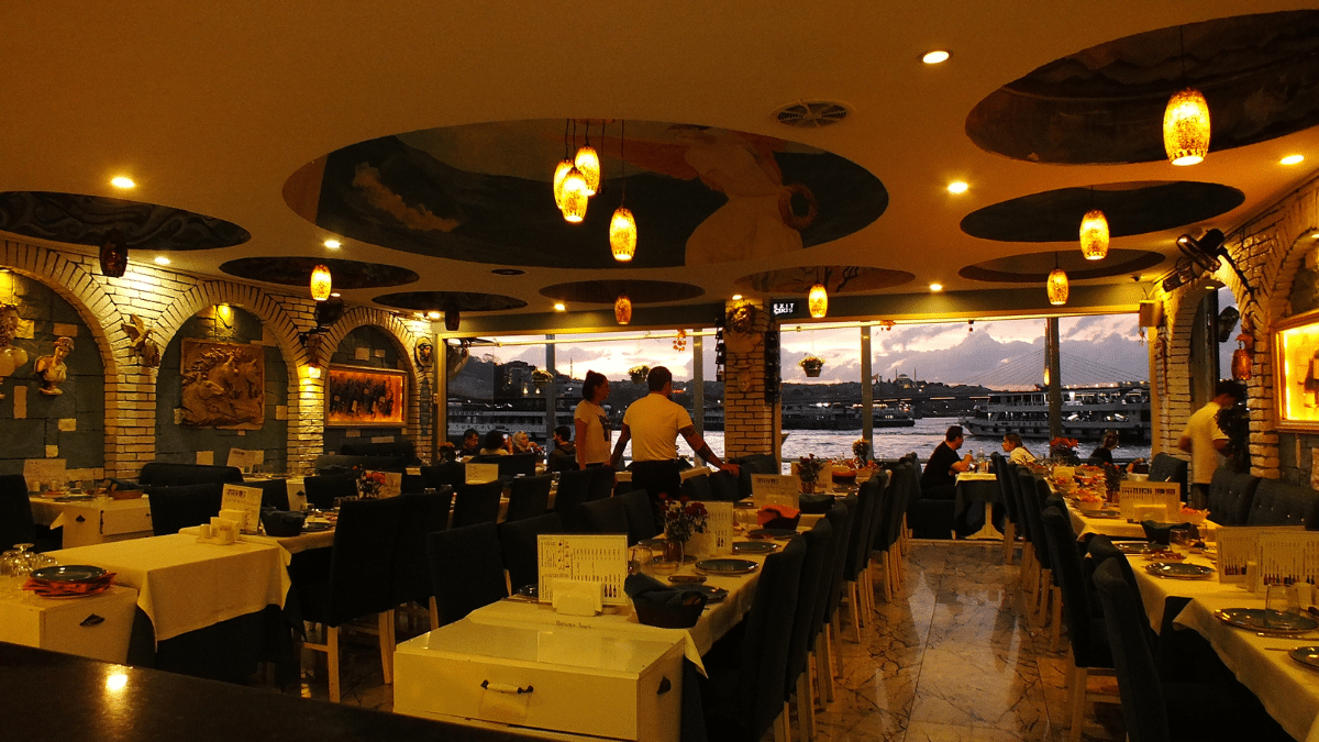 Boğaz Manzaralı Kahvaltı Avrupa Yakası