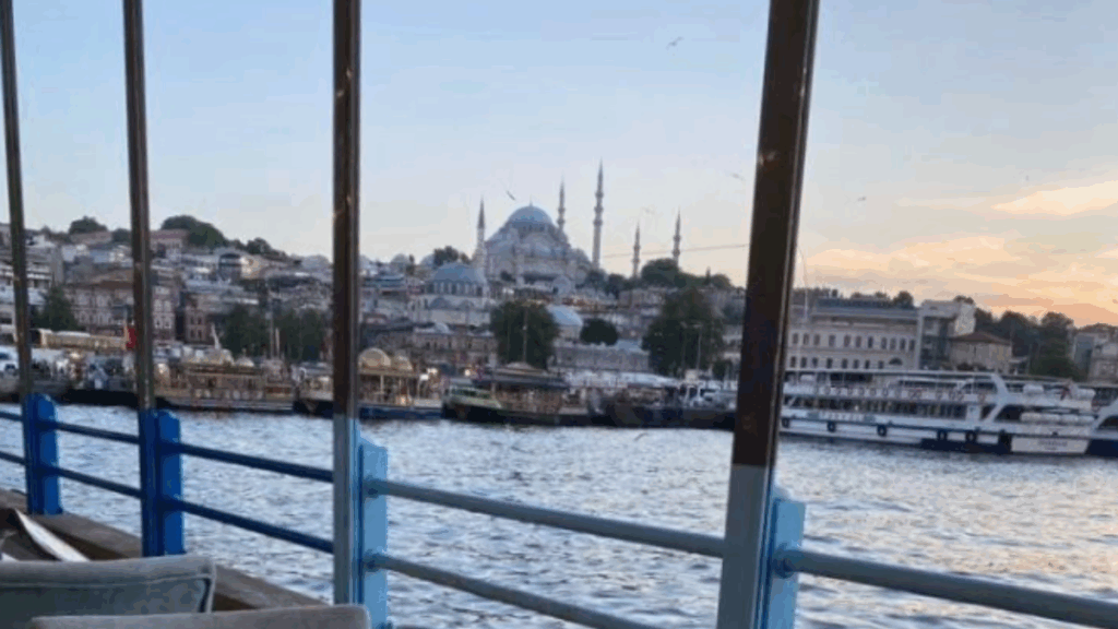 Galata Köprüsü Kahvaltı